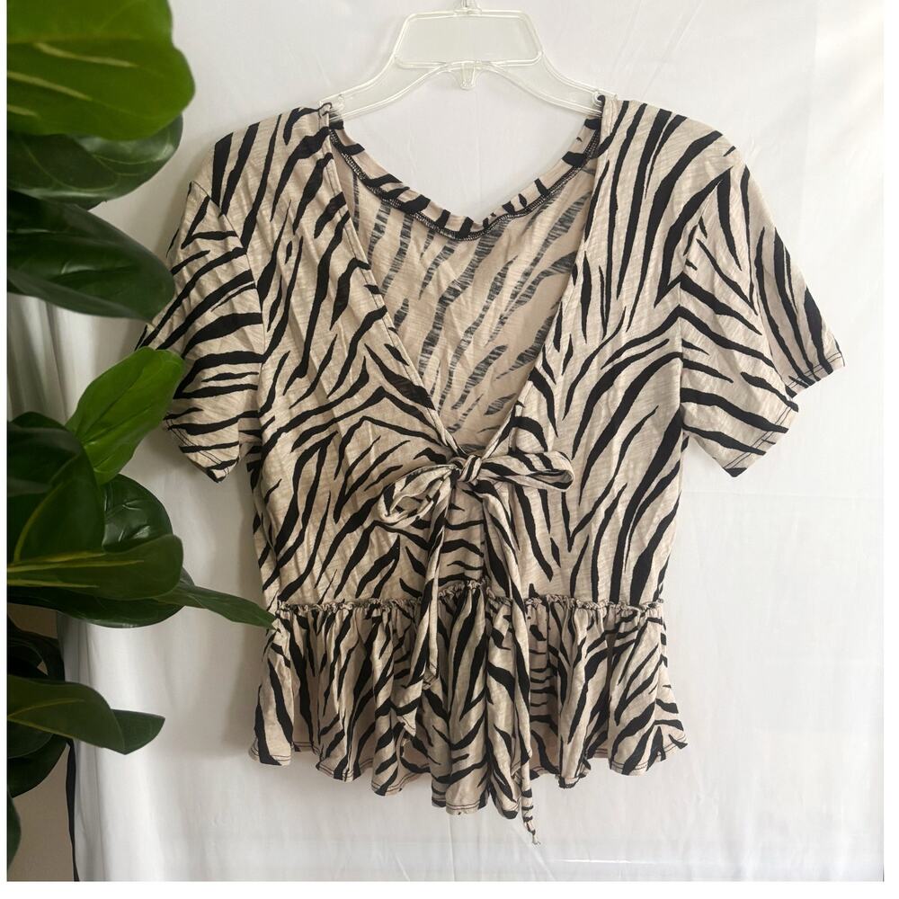 INC Beige/Black Zebra Print Short Sleeve Top Womens Size S